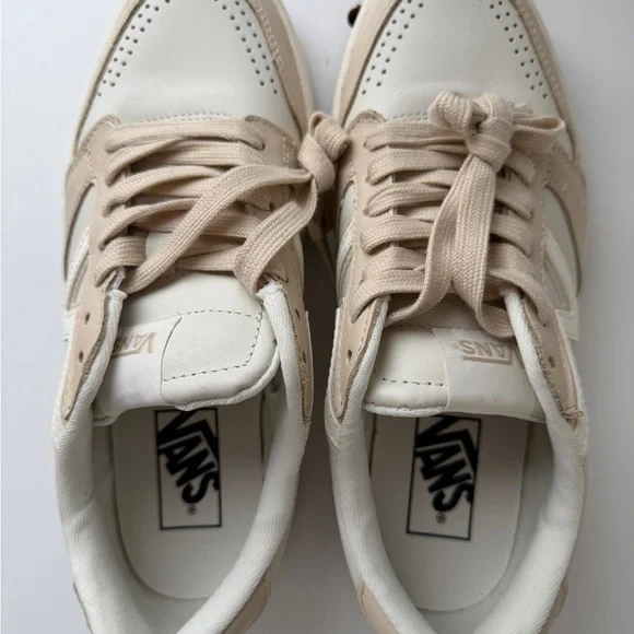 VANS Lowland 2.0 Shoe in Marshmallow, Women’s 8 NEW - Picture 5 of 7